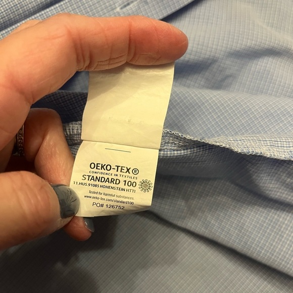 Van Heusen Men’s Button Down Shirt - Picture 5 of 5